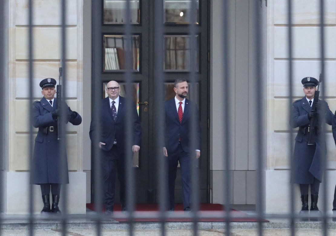 Najważniejsi politycy zjechali do prezydenta na rozmowy o Trybunale Konstytucyjnym