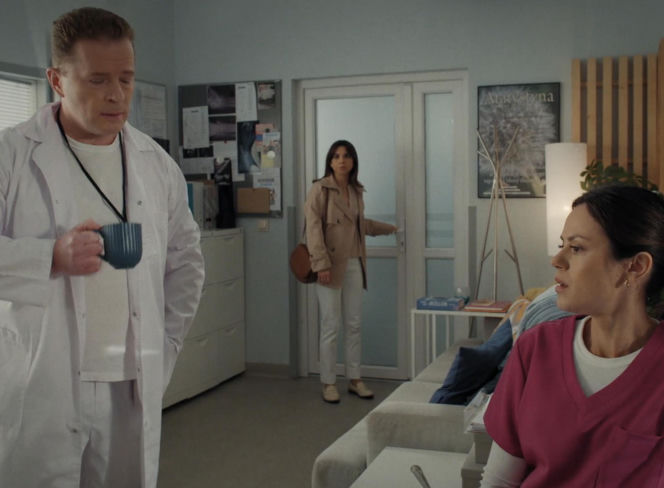 M jak miłość, odcinek 1913. Kasia (Paulina Lasota), Aneta (Ilona Janyst)