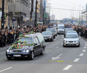 	Trumna z ciałem Marii Kaczyńskiej