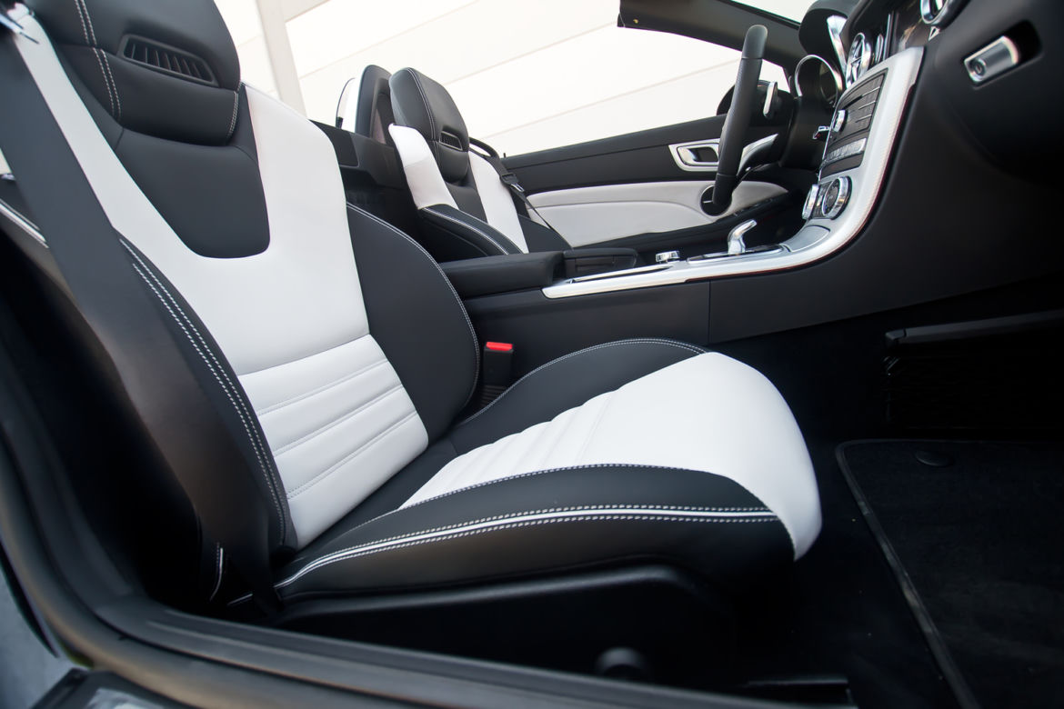 Mercedes-Benz SLC 300