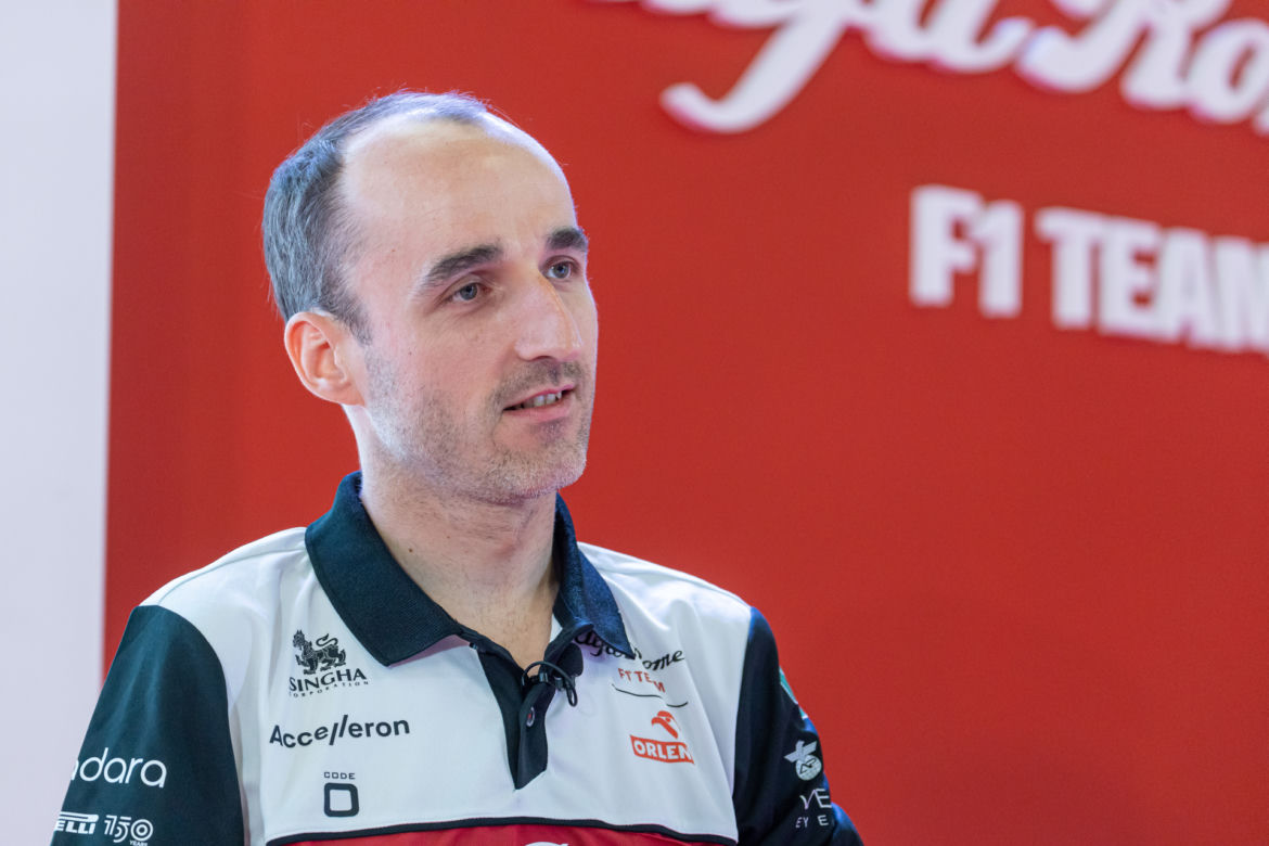 Robert Kubica: Ściganie się jest jak nałóg 