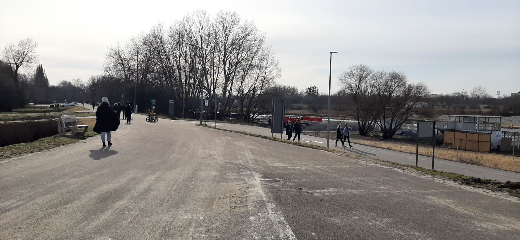 Tłumy nad Wartą w Poznaniu - 20.02.2021