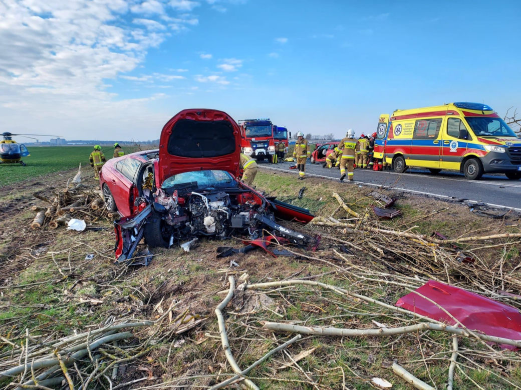 Wypadek śmiertelny na DK 25 pod Człuchowem. Nie żyje jedna osoba