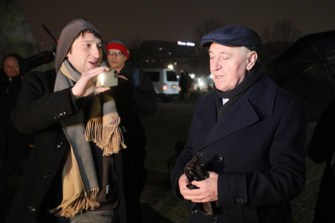 Politycy PiS w TVP. Tak bronią mediów