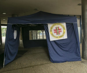 Cztery godziny czekania w kolejce na test