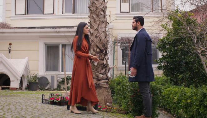 Panna młoda, odcinki 23-28. Kolejne starcie Cihana z Hancer. Przebiegła Beyza sfinguje wypadek! Streszczenia odcinków od 16.02 do 21.02.2026