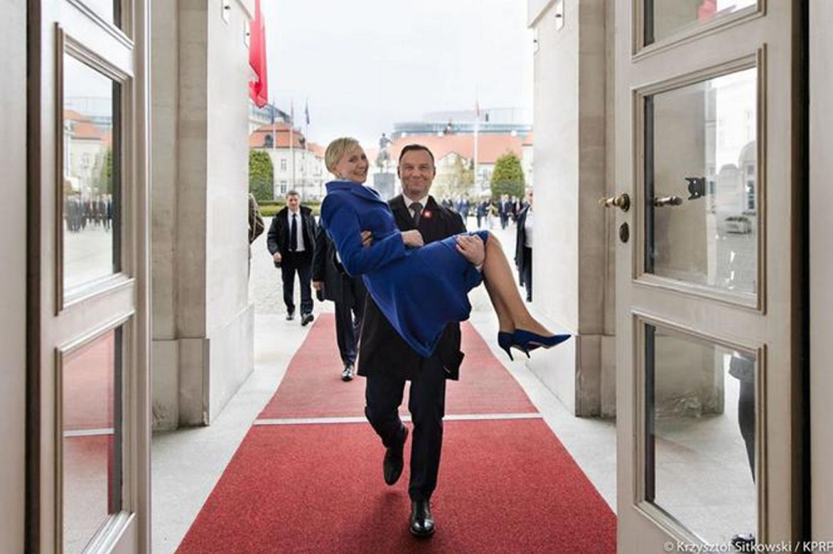 Historia miłości Andrzeja Dudy i Agaty Dudy. W tle wielka TAJEMNICZA sprawa