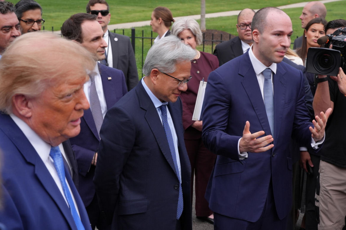 Donald Trump ogłosił „konstytucję AI”