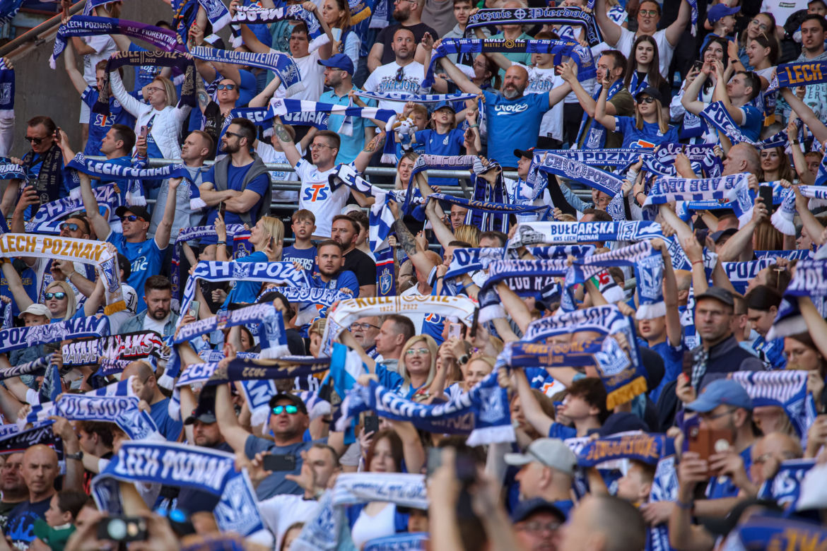 Tak bawili się kibice na meczu Lech Poznań - Jagiellonia Białystok