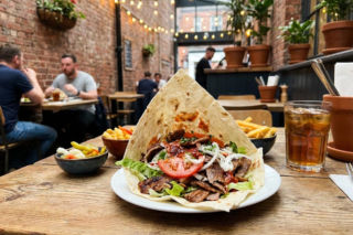 Najlepsze kebaby w Katowicach – TOP 10 katowickich kebabów