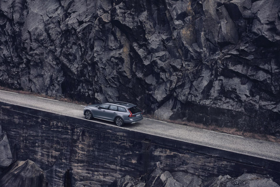 Volvo V90 Cross Country