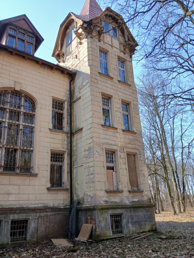 Willa Turczynek w Milanówku