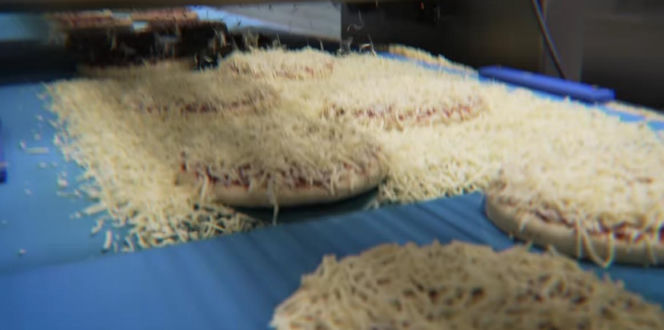 Książulo i pizza z Żabki