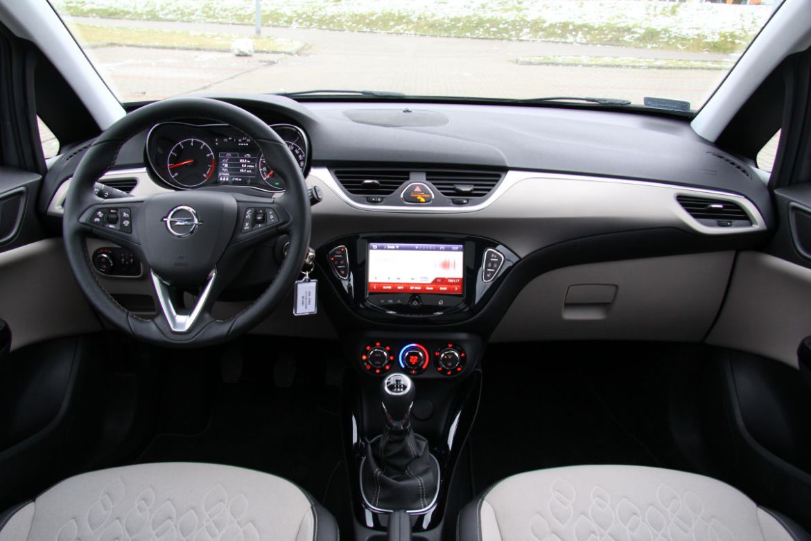 Opel Corsa 3D 1.0 Turbo Cosmo