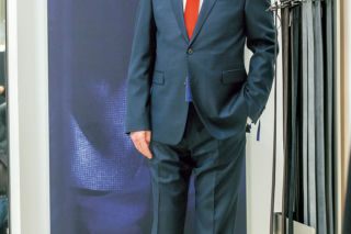 Bądź elegancki idź na bal z odplamiaczem