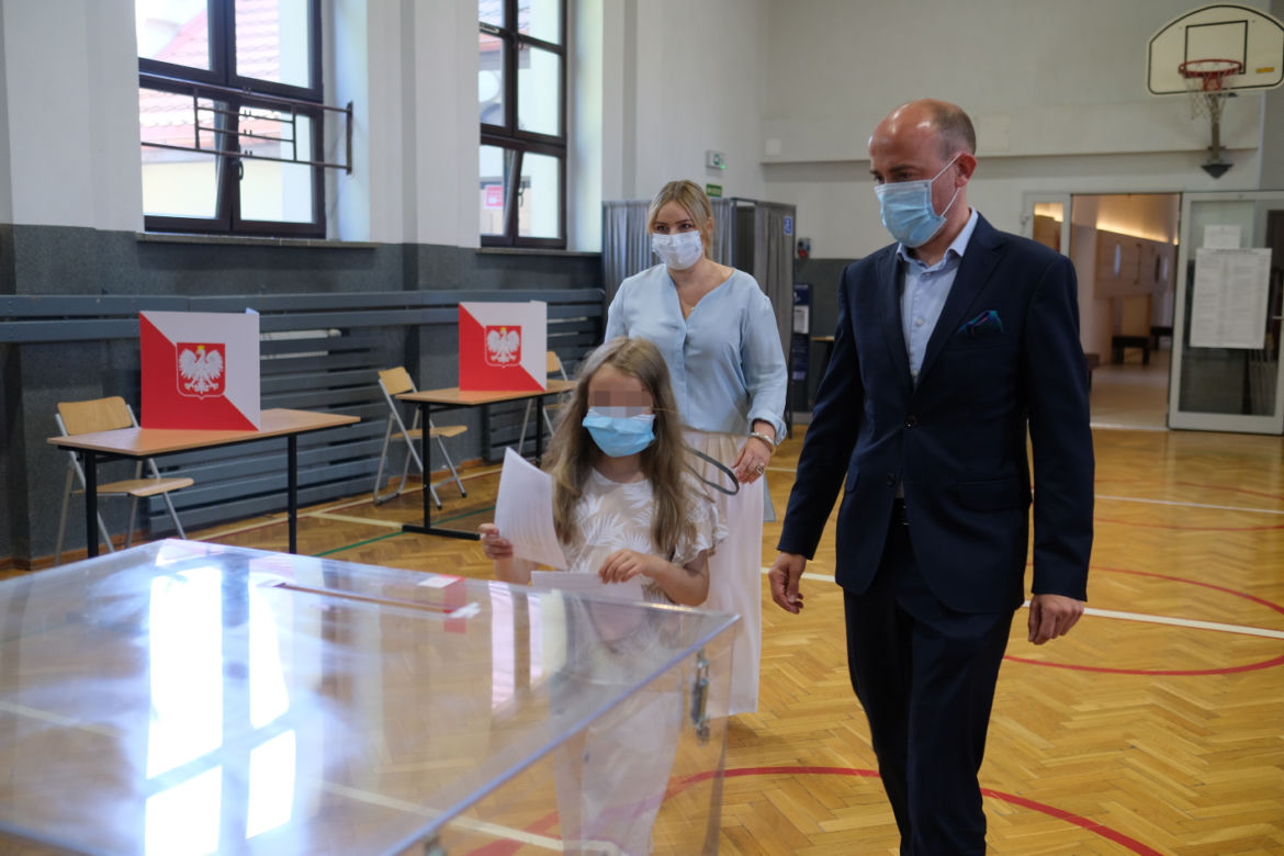 Wybory 2020 Borys Budka juz zagłosował z rodziną