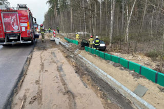 Tragedia na drodze pod Starachowicami. 33-letni kierowca Audi zginął po dramatycznym wypadku