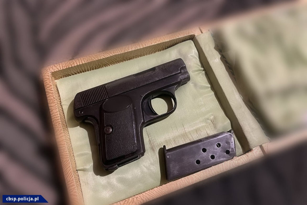 Wielka akcja policji, 22 osoby zatrzymane. Wśród nich gangsterzy starego Pruszkowa "Słowik", "Wańka" i "Parasol"