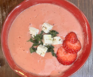 Gazpacho z owocową nutą