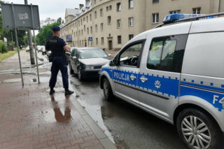 Nie zdał egzaminu na prawko. Wsiadł do swojego auta i odjechał. Egzaminator nie dowierzał!
