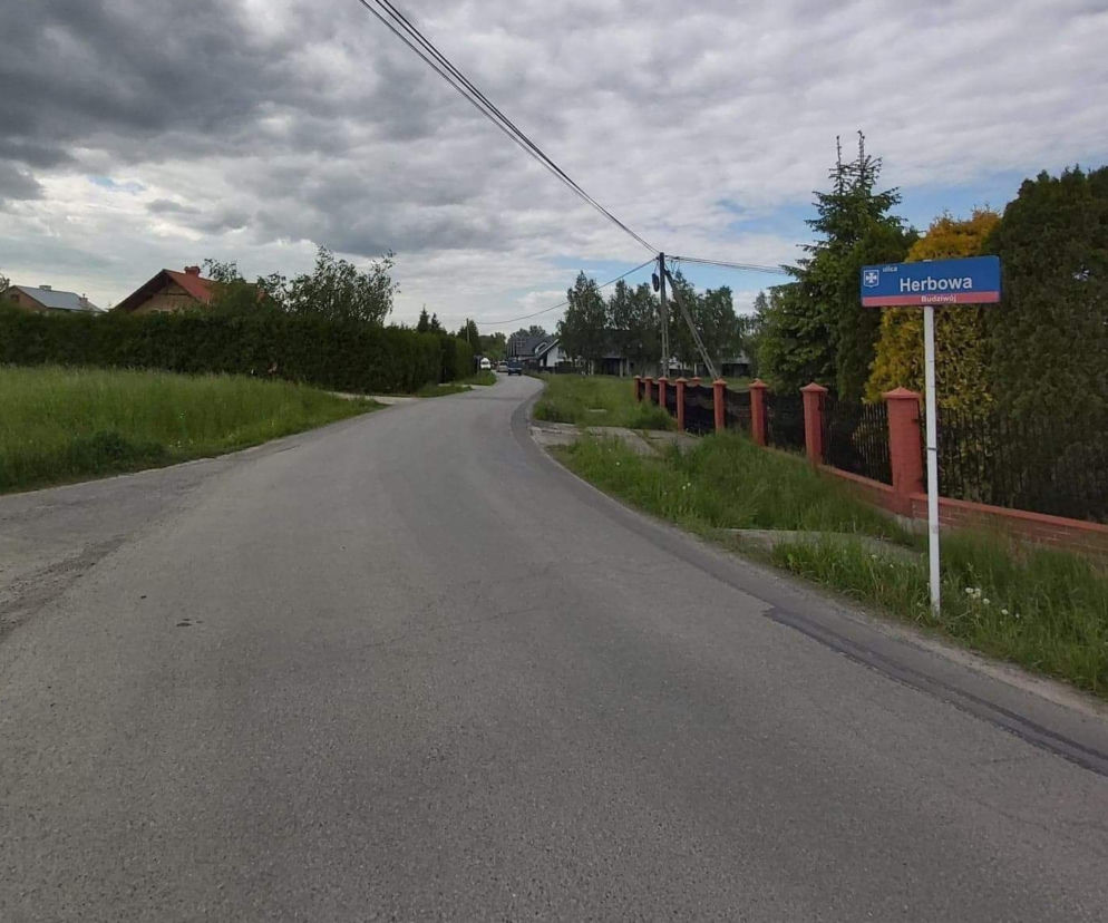 Rzeszów: Tajemnicza śmierć przy ul. Herbowej. Zwłoki mężczyzny w rowie! Co tam się stało?!