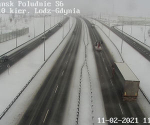 Śnieżyca w Trójmieście w czwartek 11.02.2021. Na drogach ślisko