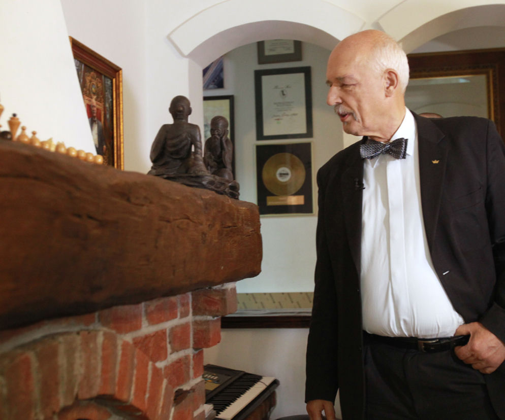  Korwin Mikke: Przyjmę rodzinę uchodźców pod swój dach