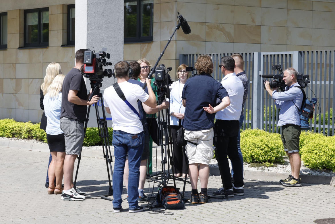 Mirosław M., proboszcz z gminy Tarczyn, doprowadzony do prokuratury