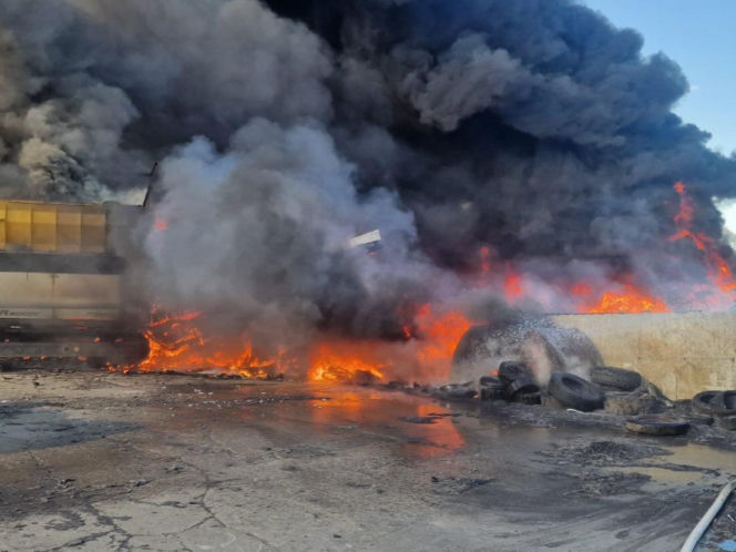 Pożar w zakładzie utylizacji opon w Rożentalu