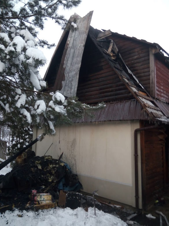 Ogień zniszczył im dobytek życia przed samymi świętami