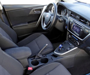 Toyota Auris Hybrid