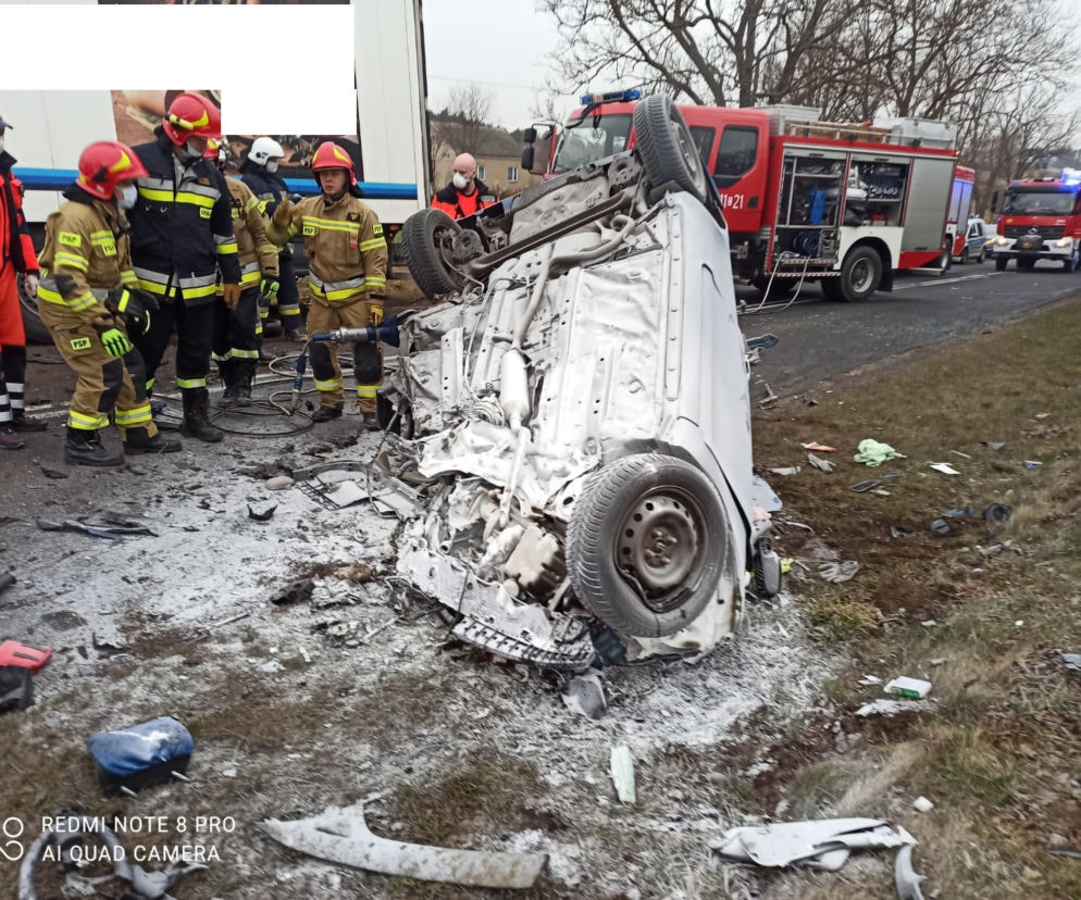 Tragiczny wypadek w Puszczy Miejskiej koło Rypina. Straszna śmierć kierowcy osobówki