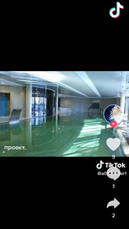 Kabajewa zatrudnia sztab służek. Wśród nich kobiety ze swojej rodziny. "Praczki, kucharki, bony do dzieci"