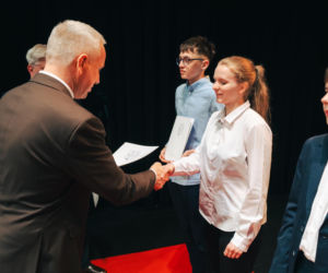 Najzdolniejsi uczniowie odebrali stypendia Prezydenta Miasta Siedlce