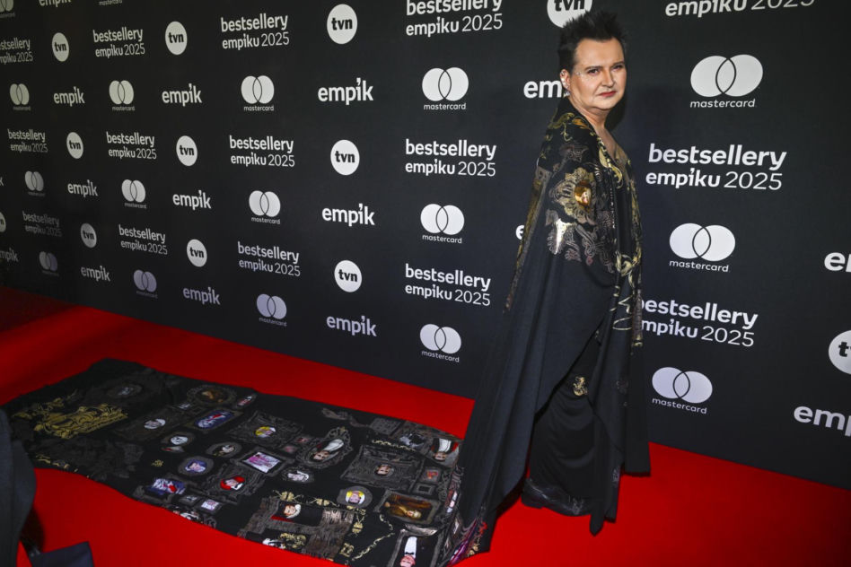Bestsellery Empiku