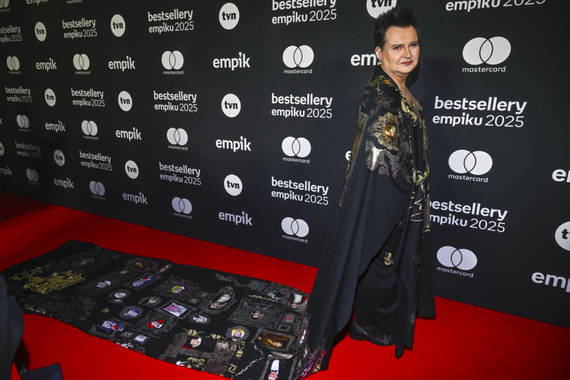 Bestsellery Empiku