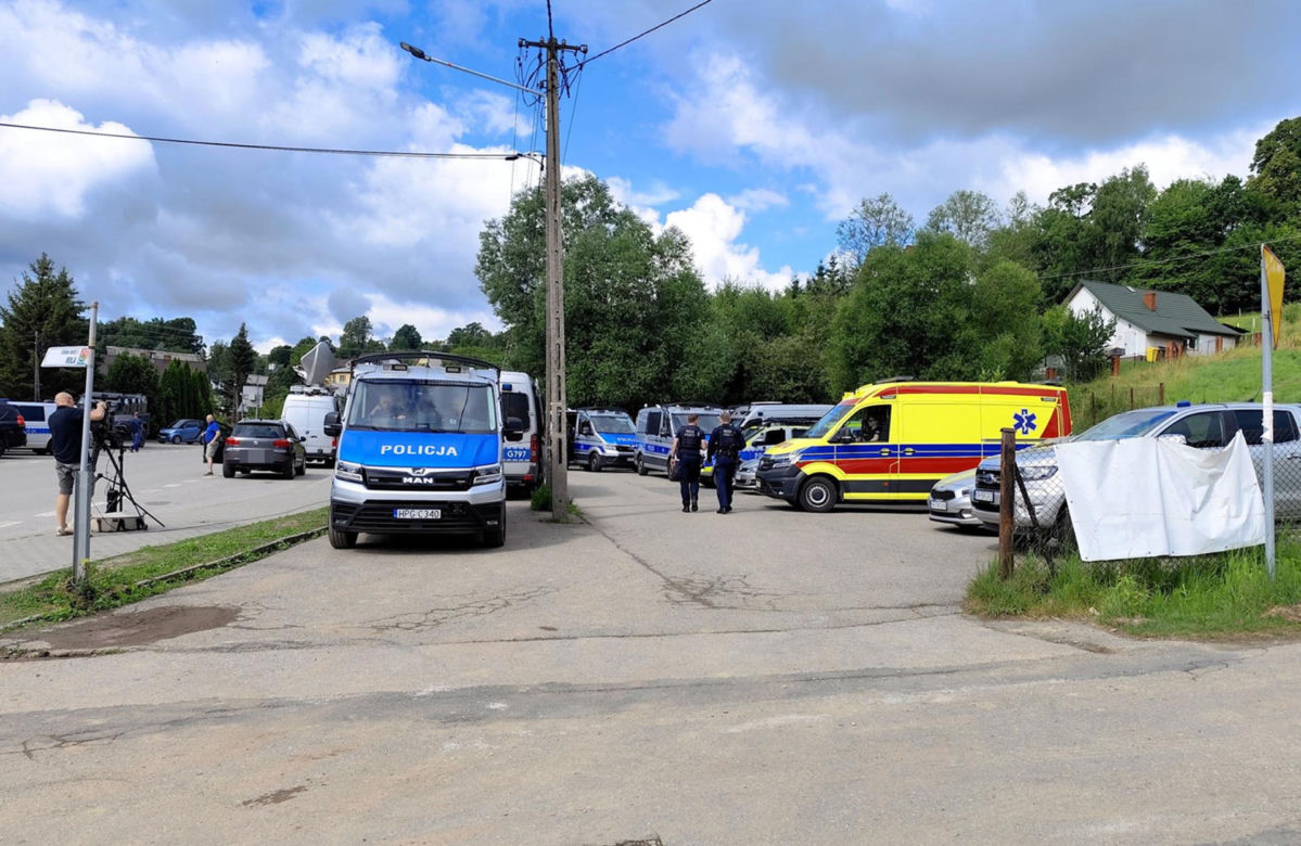 Tragedia w Starej Wsi: Justyna i Zbigniew zostali zastrzeleni. Policja ściga sprawcę