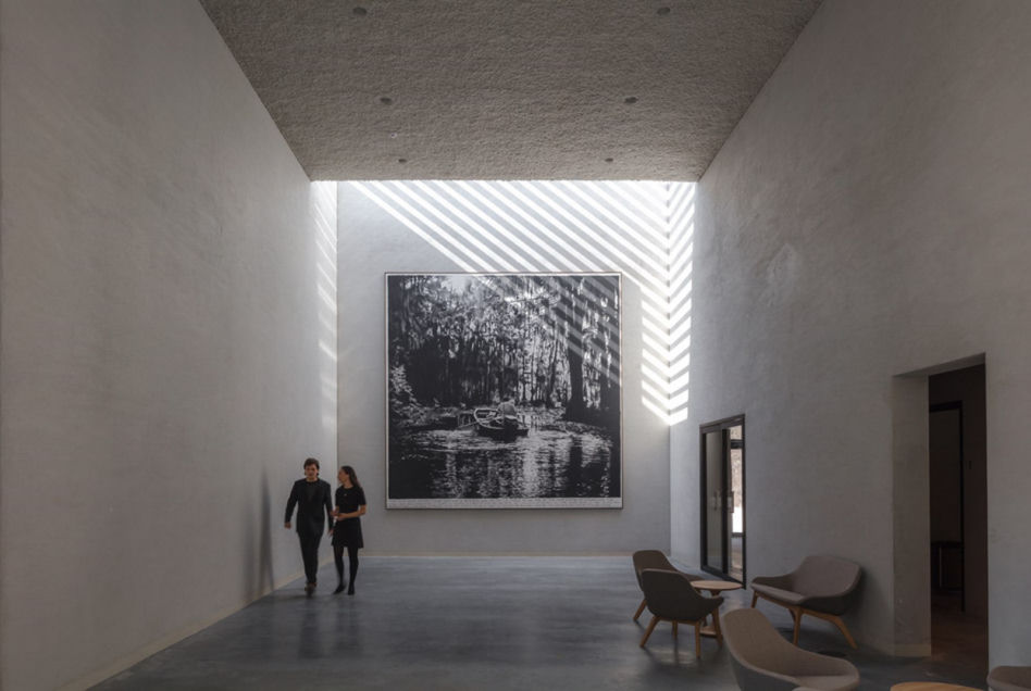 getting across the river-cSebastian-van-Damme (Copy)