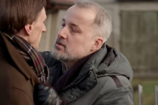 Pierwsza miłość, odcinek 4176: Bartek wyjdzie z więzienia i zmierzy się z Fryderykiem. Nie odzyska Emilki?  - ZWIASTUN