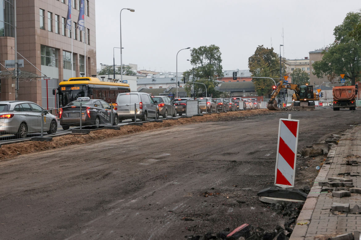 Kumulacja miejskich remontów. Tramwajarze paraliżują Warszawę 