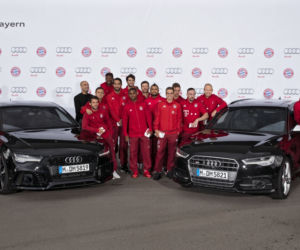 Robert Lewandowski, nowe samochody Audi dla piłkarzy FC Bayern