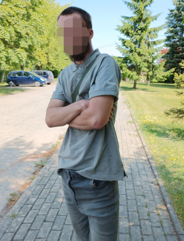 Zamienili życie 20-letniego Tomka w koszmar. Zrobili mu TO kijem od szczotki 