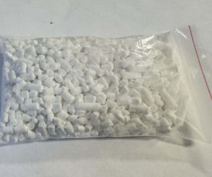 To nie kreda ani żwirek do kuwety, to kokaina. Trzech Kolumbijczyków wpadło w Sochaczewie