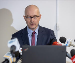 Prokuratura zabrała głos ws. Giertycha i Ryszarda K. 