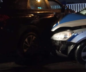 Wypadek w Skawinie. Samochód osobowy zderzył się z radiowozem