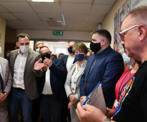 Jurek Owsiak otworzył specjalistyczny pododdział dla noworodków im. WOŚP w Bochni 