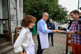 Czarzasty i Gosek‑Popiołek kręcili obwarzanki.