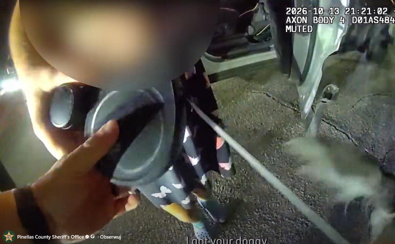 Strzelił w twarz swojej partnerce, potem po niej przejechał. Wszystko na oczach 5-letniej córki