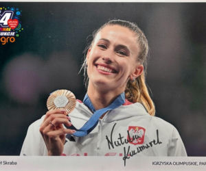 WNoPiB dla WOŚP 2026: Ekscytujące przedmioty na aukcjach. Autografy Zbigniewa Bońka, Natalii Bukowieckiej i profesora Antoniego Dudka