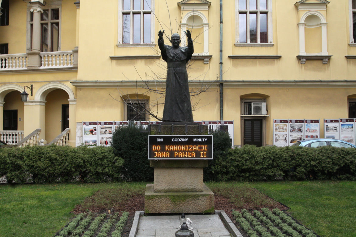 Pomniki Jana Pawła II